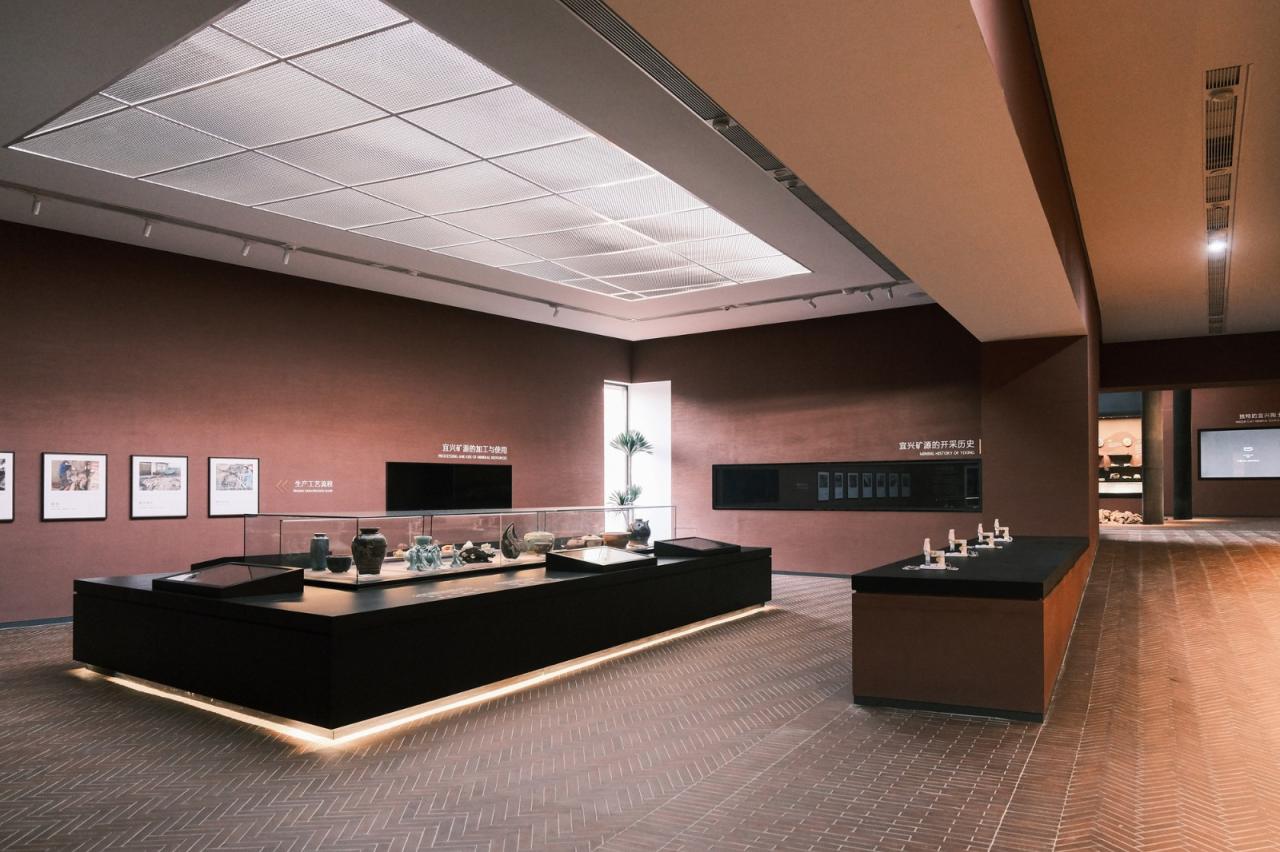 BIM建筑|“釉”织新旧，黄龙山·紫砂矿源展示馆 / 东南大学建筑学院+旭可建筑