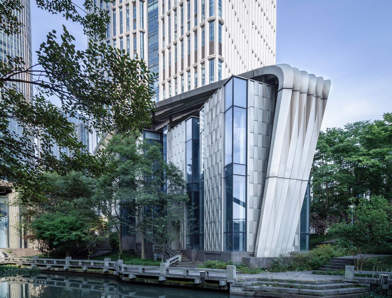 BIM建筑|星堂和：杭州市钱江新城新塘河沿线地铁配套设施 / 浙江大学建筑设计研究院