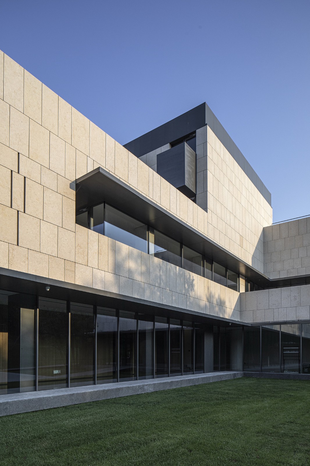 BIM建筑|如是海•尚空间 / TAOA陶磊建筑