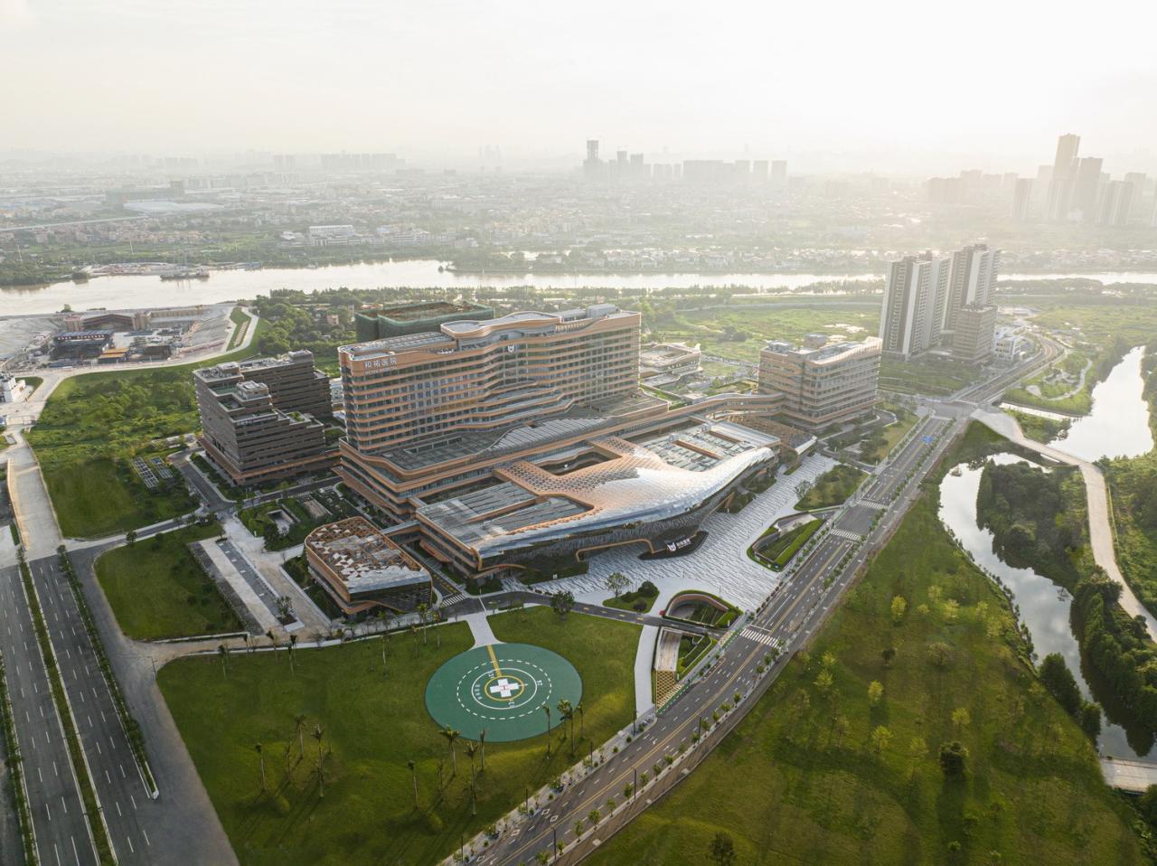 BIM建筑|美的·和祐医院-投资百亿的全球最美花园式医院 / 英国杰典国际建筑