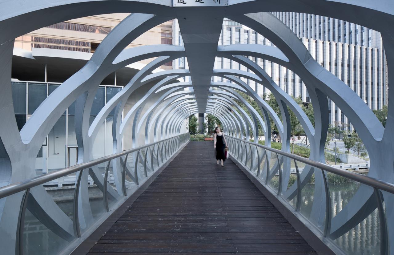 BIM建筑|星堂和：杭州市钱江新城新塘河沿线地铁配套设施 / 浙江大学建筑设计研究院