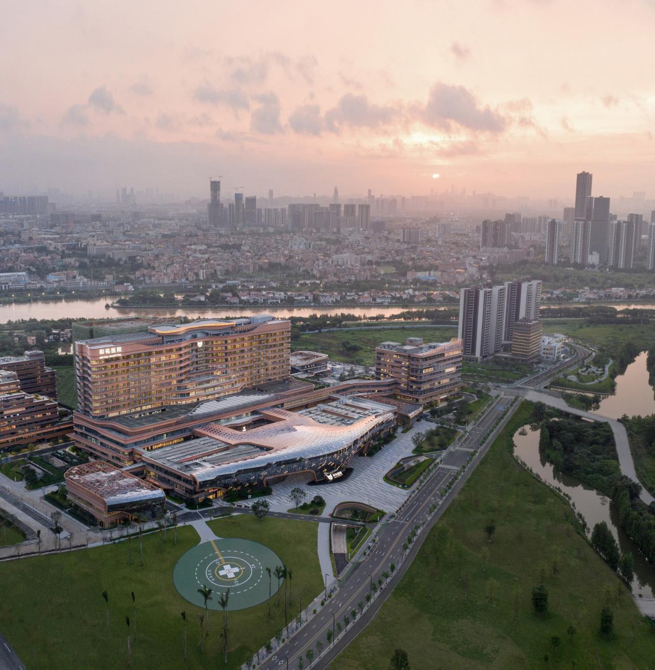 BIM建筑|美的·和祐医院-投资百亿的全球最美花园式医院 / 英国杰典国际建筑