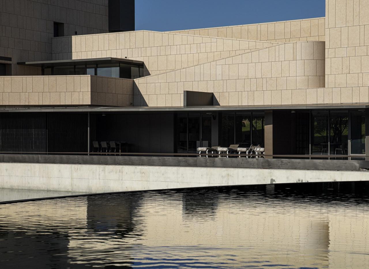 BIM建筑|如是海•尚空间 / TAOA陶磊建筑