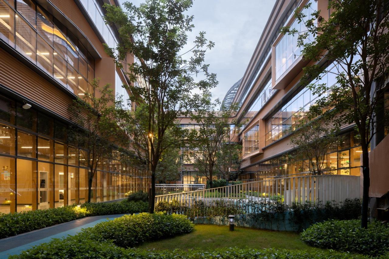 BIM建筑|美的·和祐医院-投资百亿的全球最美花园式医院 / 英国杰典国际建筑