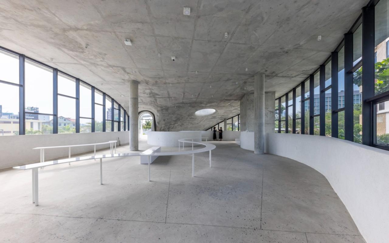 BIM建筑|朔特拉艺术展览中心 / Ho Khue Architects