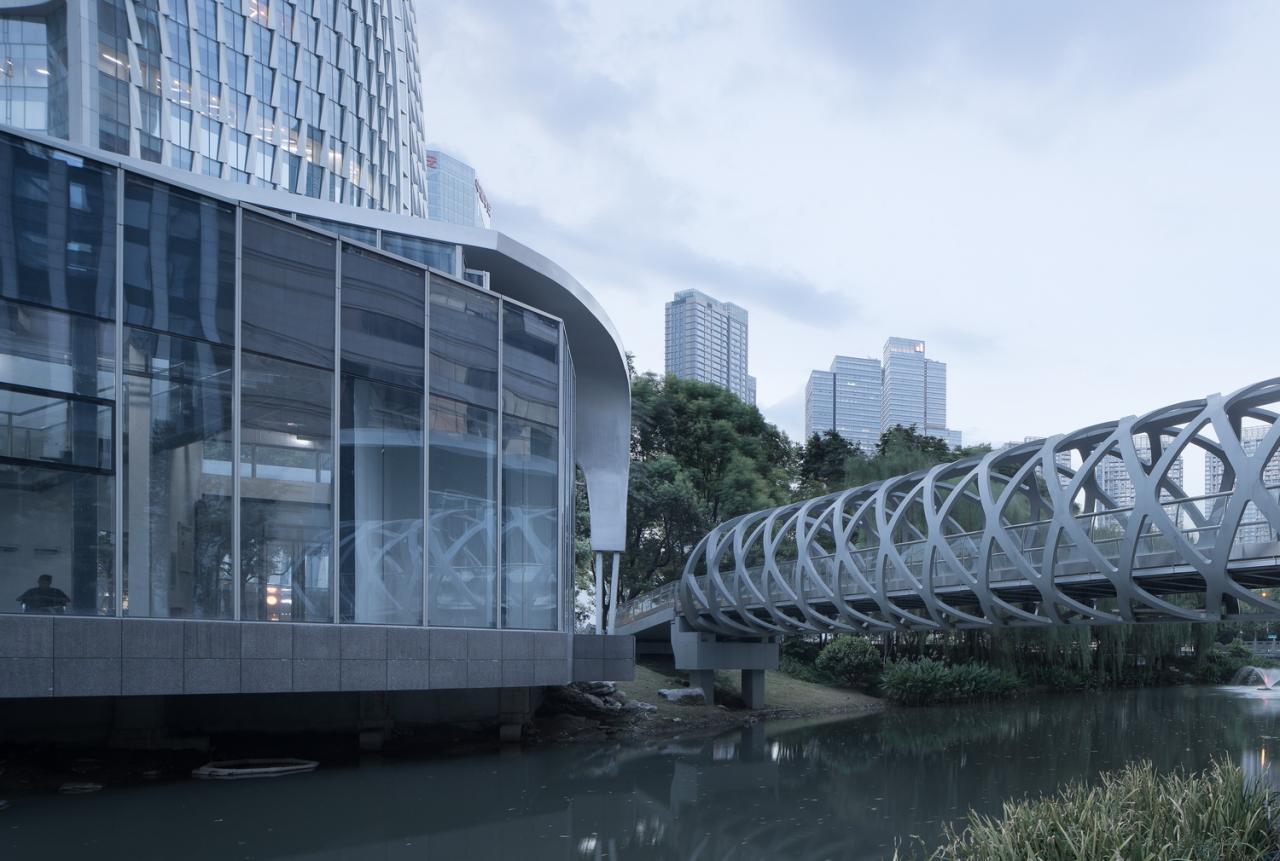 BIM建筑|星堂和：杭州市钱江新城新塘河沿线地铁配套设施 / 浙江大学建筑设计研究院