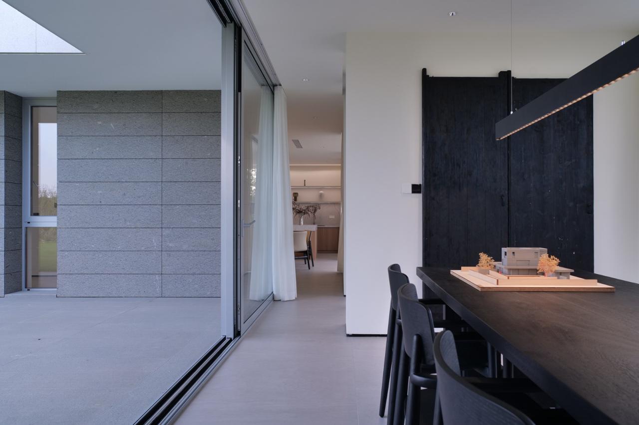 BIM建筑|濬蒙-有光的私宅 上海 / 陆启水建筑师事务所