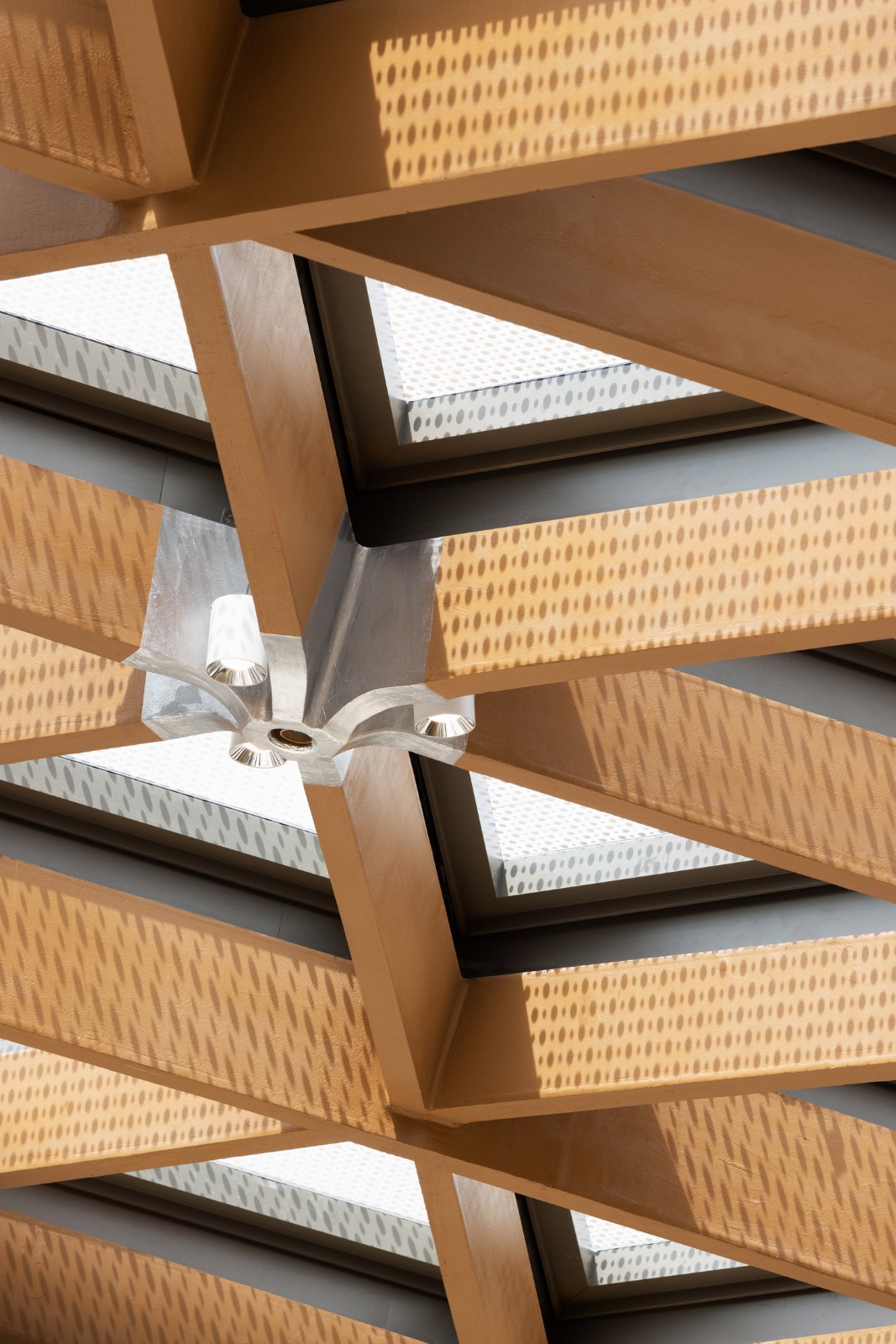 BIM建筑|美的·和祐医院-投资百亿的全球最美花园式医院 / 英国杰典国际建筑