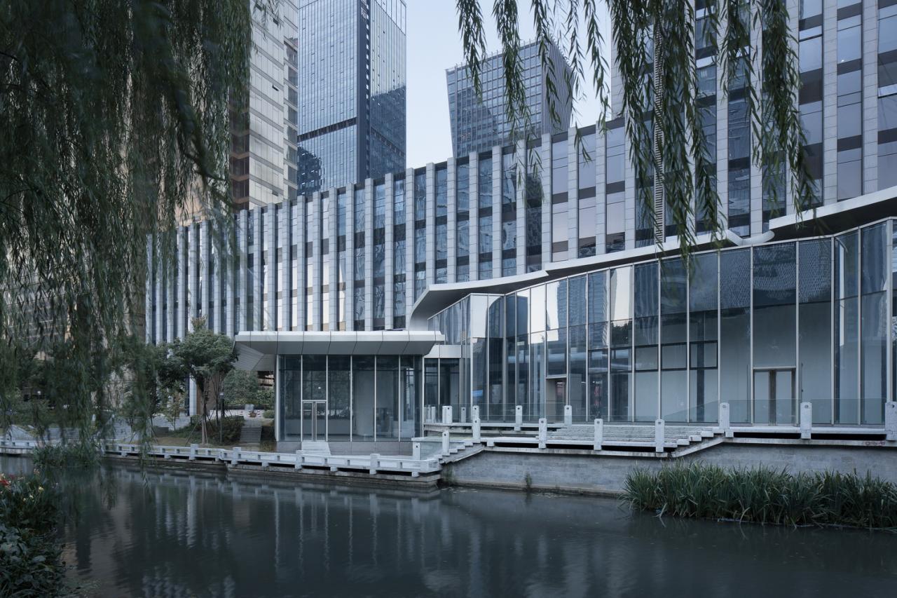 BIM建筑|星堂和：杭州市钱江新城新塘河沿线地铁配套设施 / 浙江大学建筑设计研究院