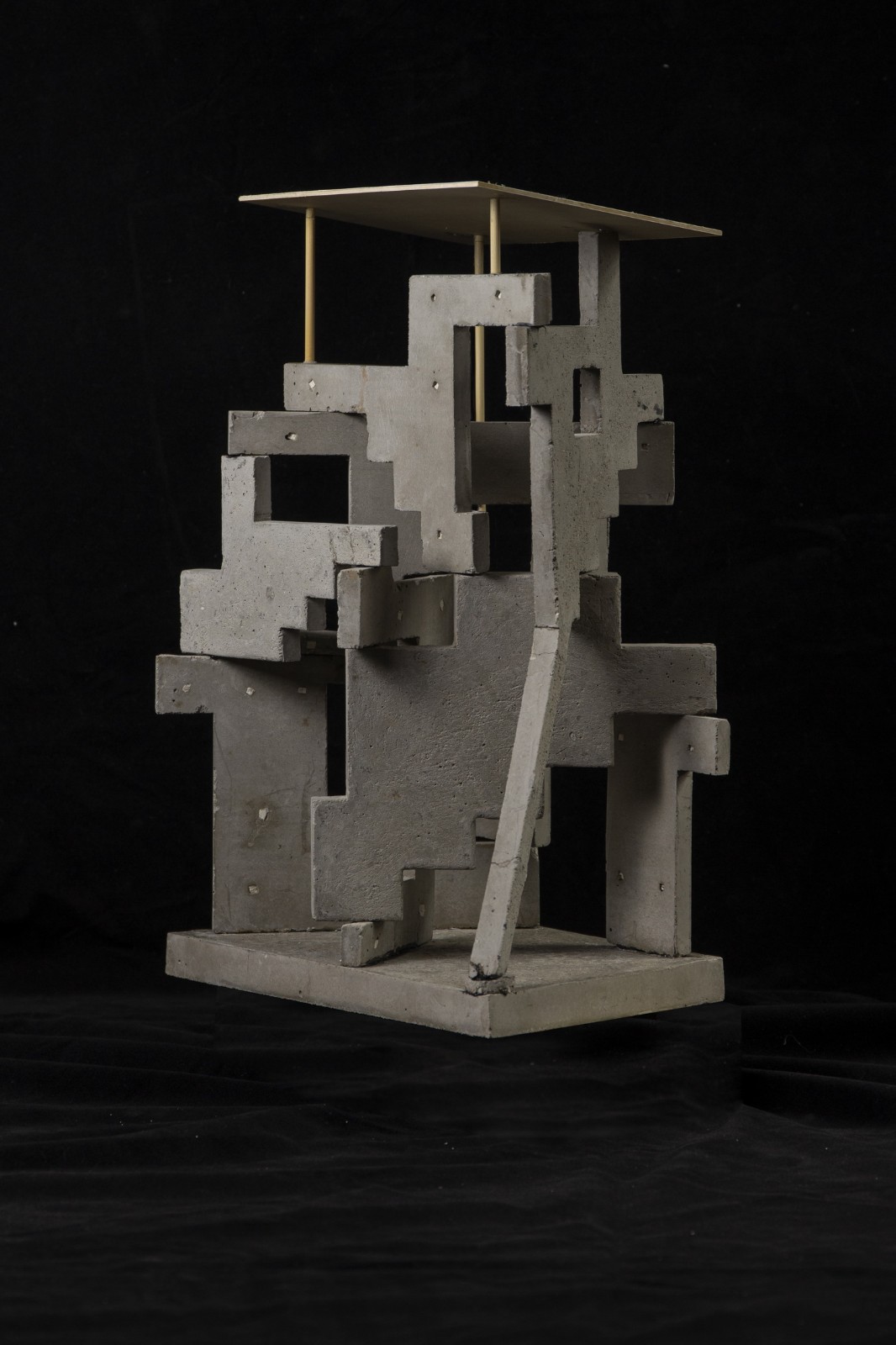 BIM建筑|繁茂的遗迹，垂直自然塔 / 合造社