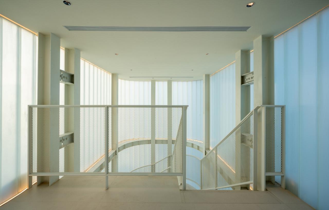 BIM建筑|三亚西岛自建房商业改造 / 叠重建筑