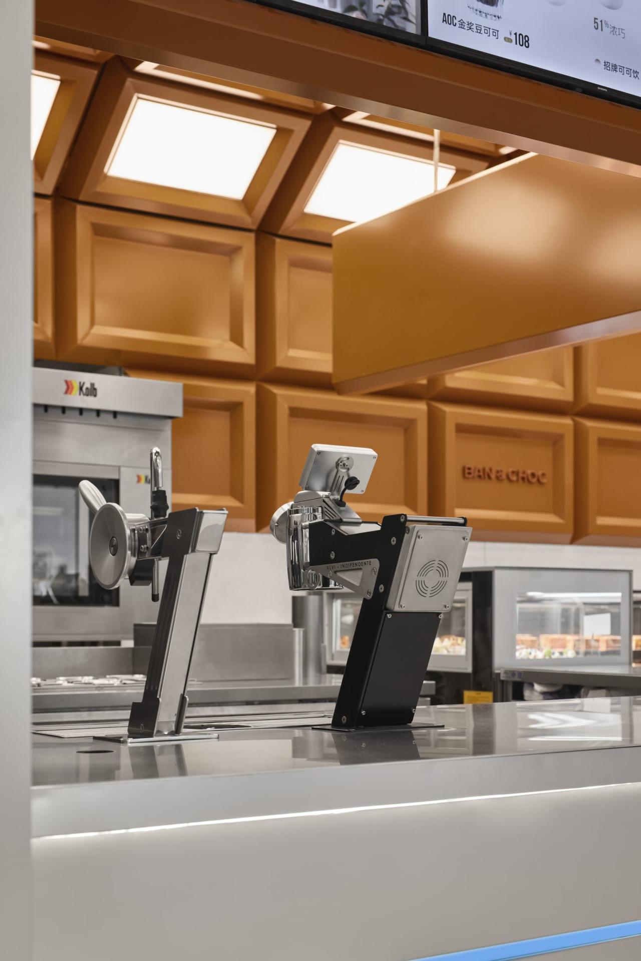 BIM建筑|斑马与巧BAN&CHOC上海凯德龙之梦全国首店 / WBS里外工作室