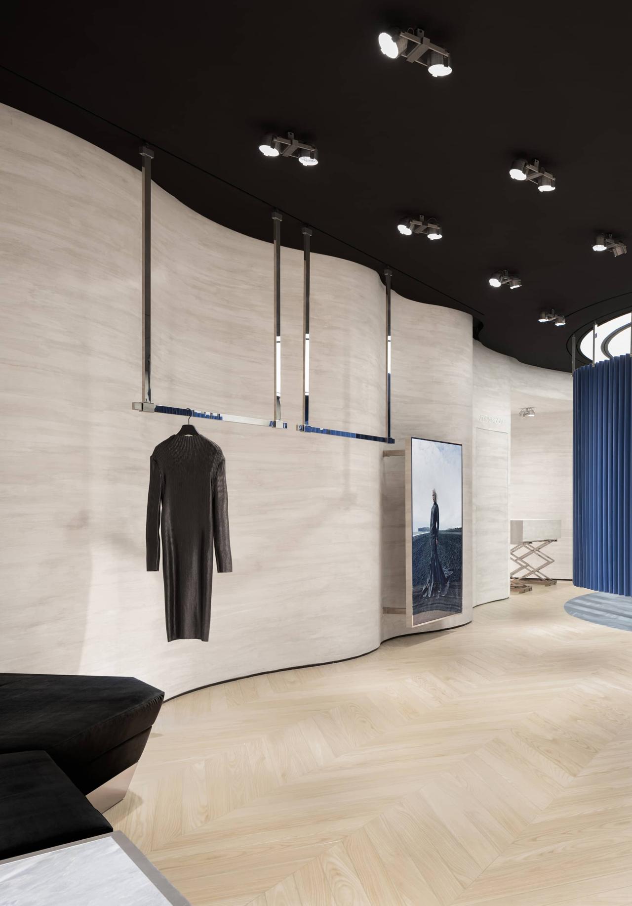 BIM建筑|MITHRIDATE全新精品店：The Sphere 向心剧场 / SLT