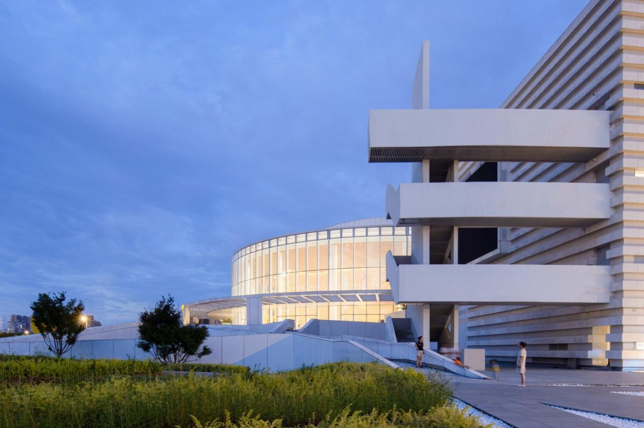 BIM建筑|武汉东西湖文化中心 / 中国院大器工作室