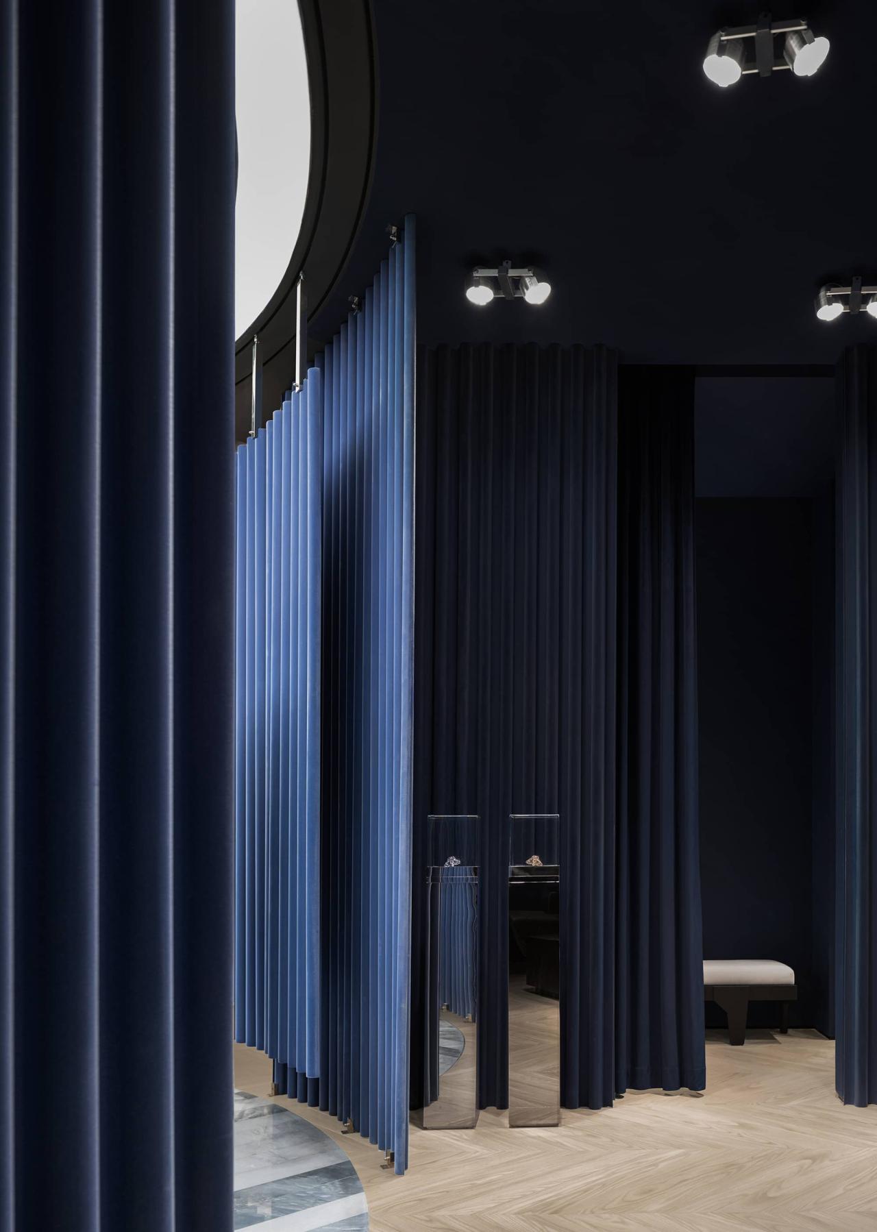 BIM建筑|MITHRIDATE全新精品店：The Sphere 向心剧场 / SLT