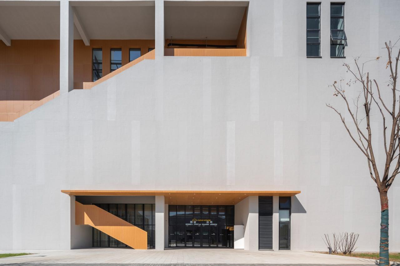 BIM建筑|烟台城市科技职业学院二期 / 超城建筑