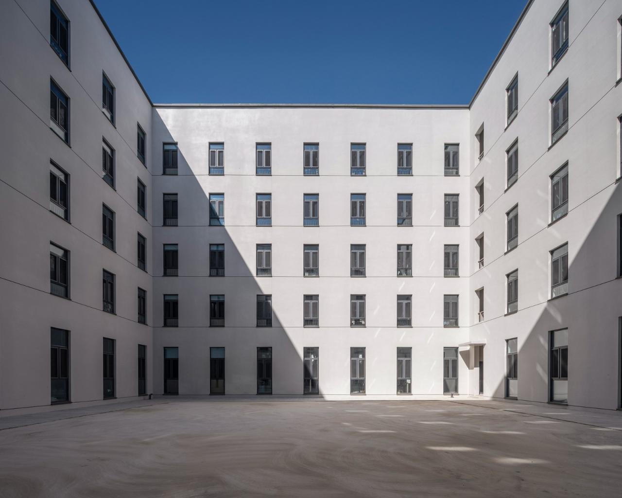 BIM建筑|烟台城市科技职业学院二期 / 超城建筑