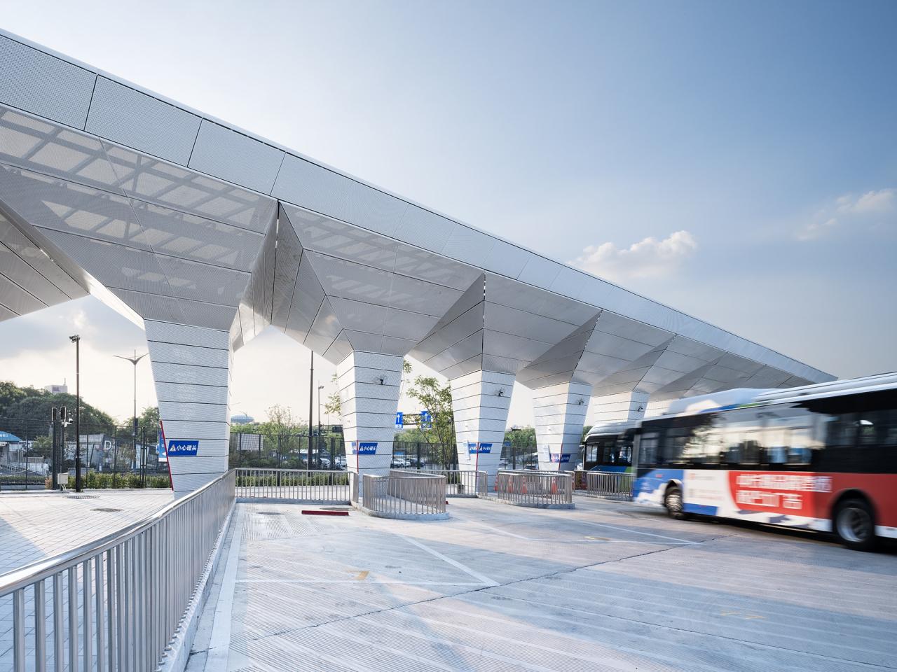 BIM建筑|自然的过客：杭州汽车西站公交枢纽站 / 浙江大学建筑设计研究院