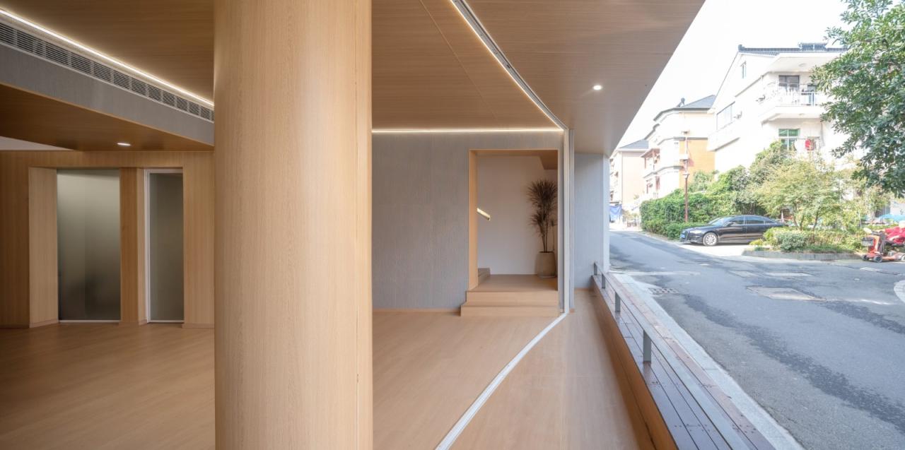 BIM建筑|何家村老年之家 / 由牧建筑