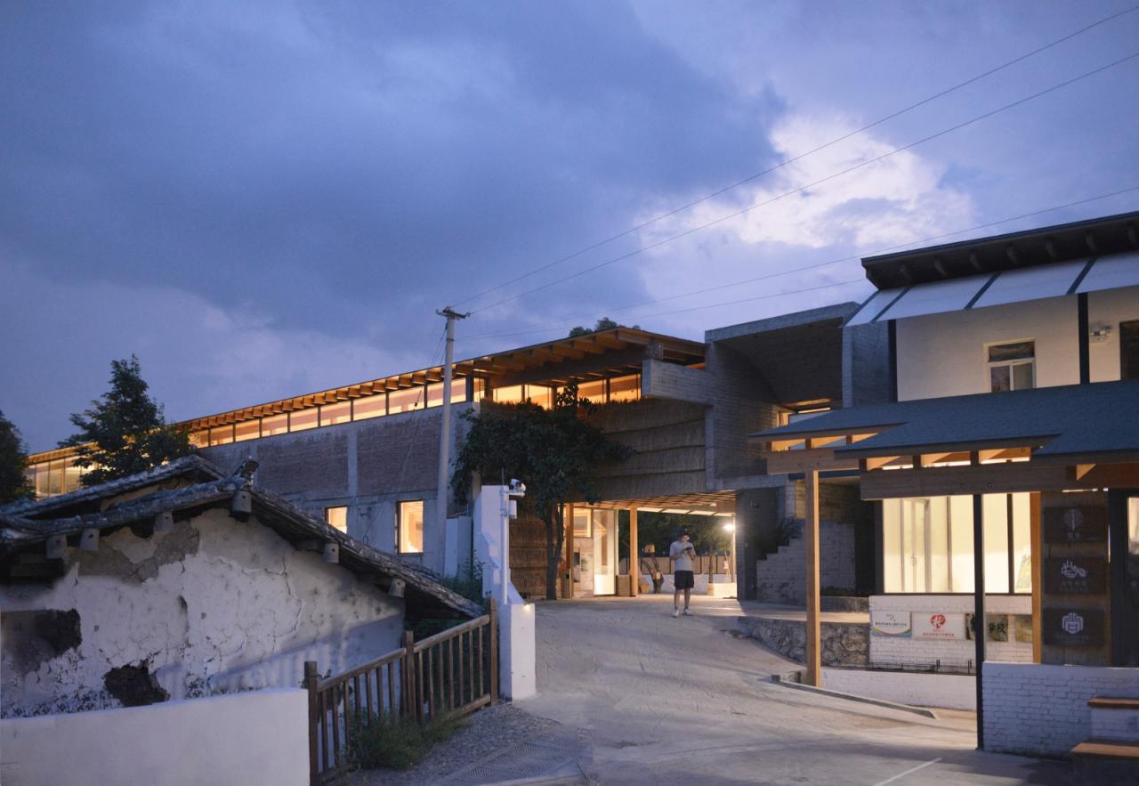 BIM建筑|联合村社区中心 / 合造社