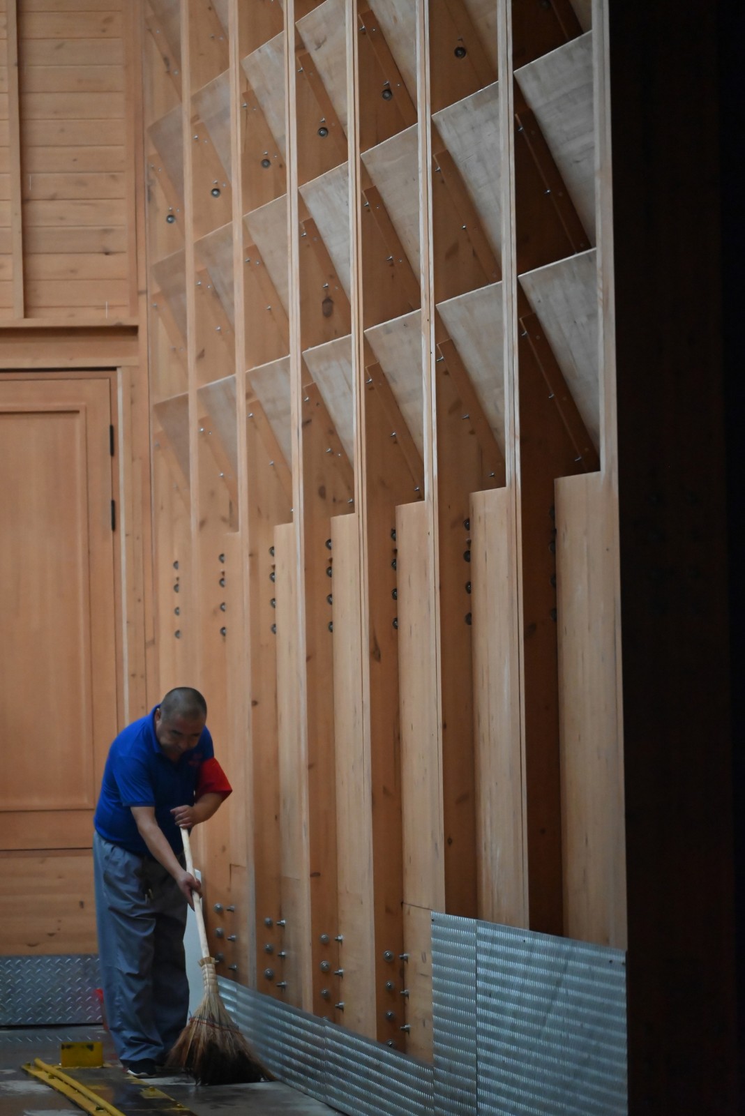 BIM建筑|廊坊北凤道垃圾中转站设计 / 园里建筑工作室