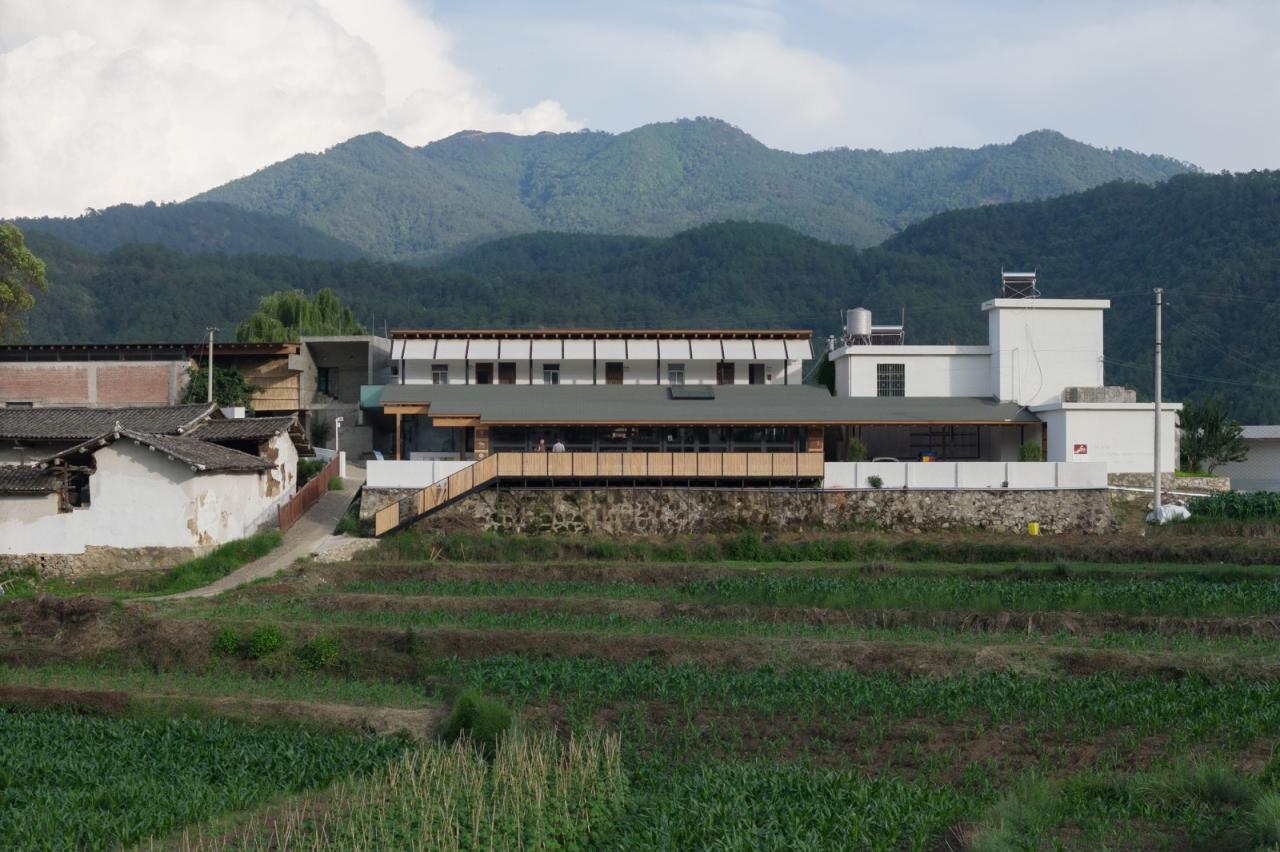 BIM建筑|联合村社区中心 / 合造社