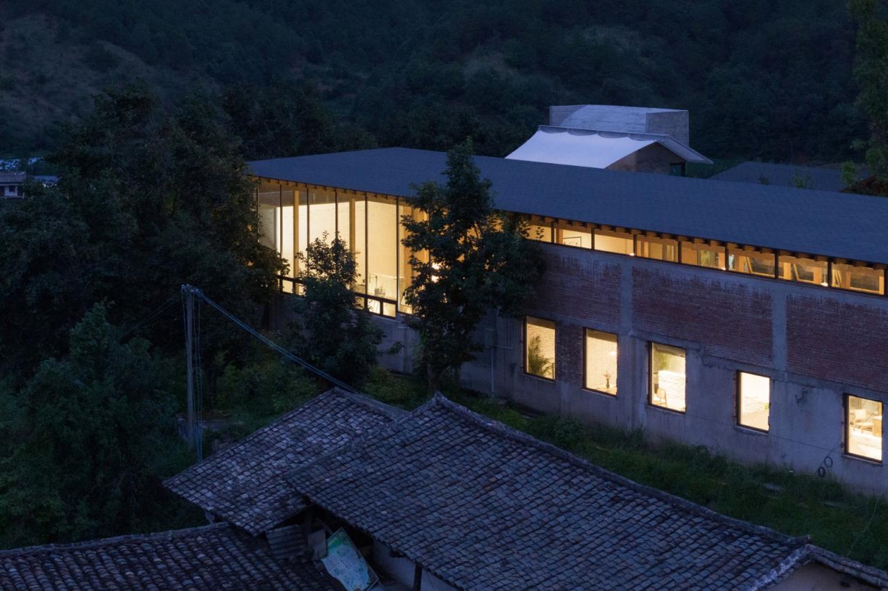 BIM建筑|联合村社区中心 / 合造社