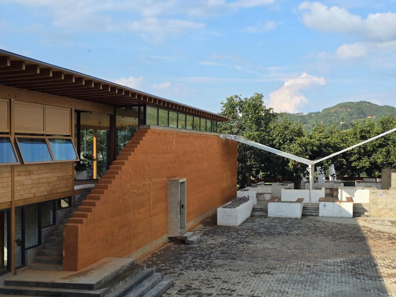 BIM建筑|联合村社区中心 / 合造社