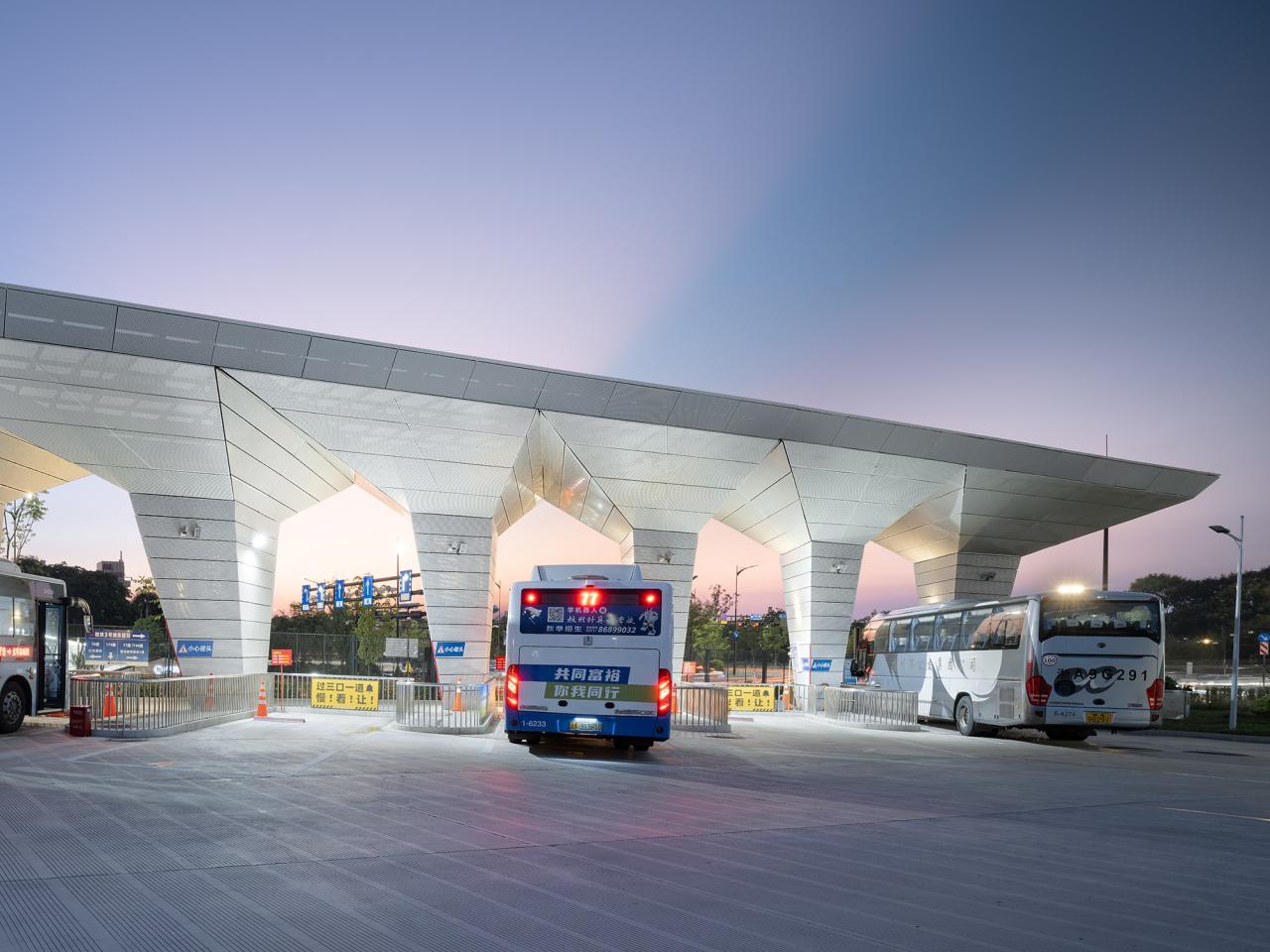 BIM建筑|自然的过客：杭州汽车西站公交枢纽站 / 浙江大学建筑设计研究院