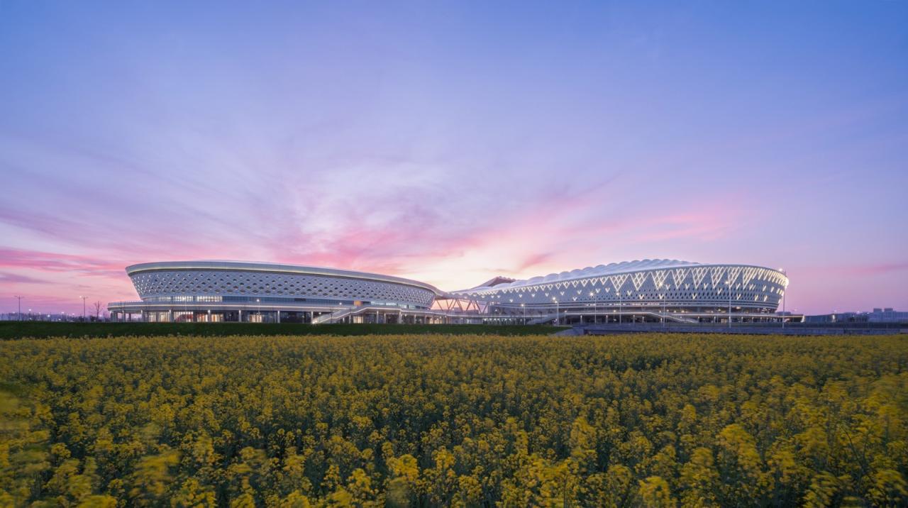 BIM建筑|襄阳全民体育运动中心 / 中南建院墨水尺工作室