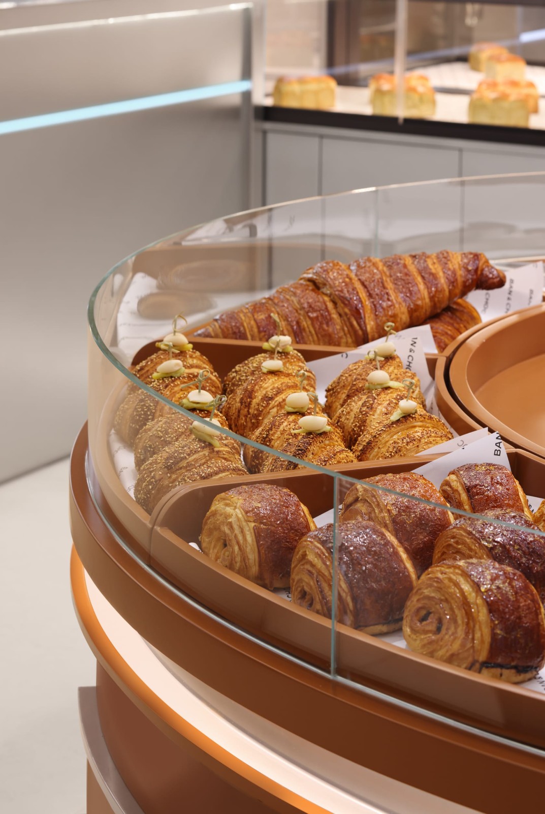 BIM建筑|斑马与巧BAN&CHOC上海凯德龙之梦全国首店 / WBS里外工作室