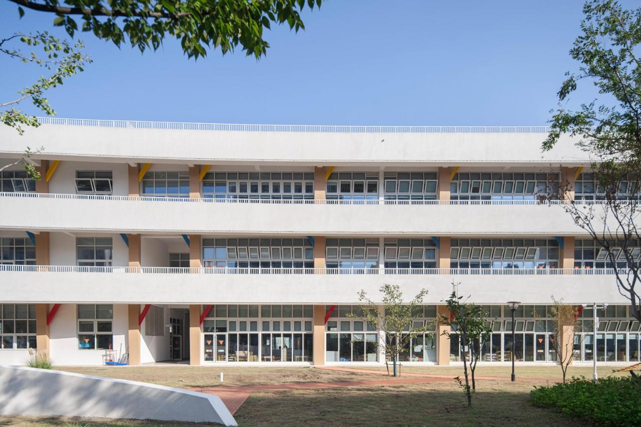 BIM建筑|无锡华星幼儿园 / 元秀万建筑事务所