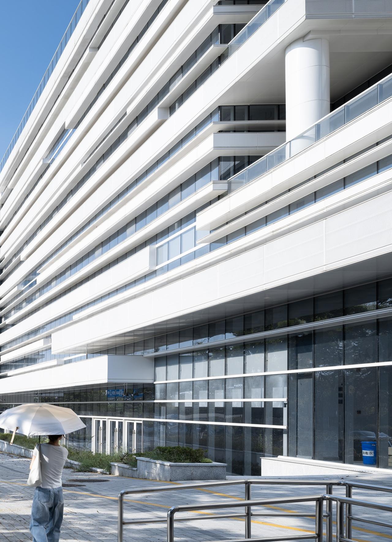 BIM建筑|自然的过客：杭州汽车西站公交枢纽站 / 浙江大学建筑设计研究院