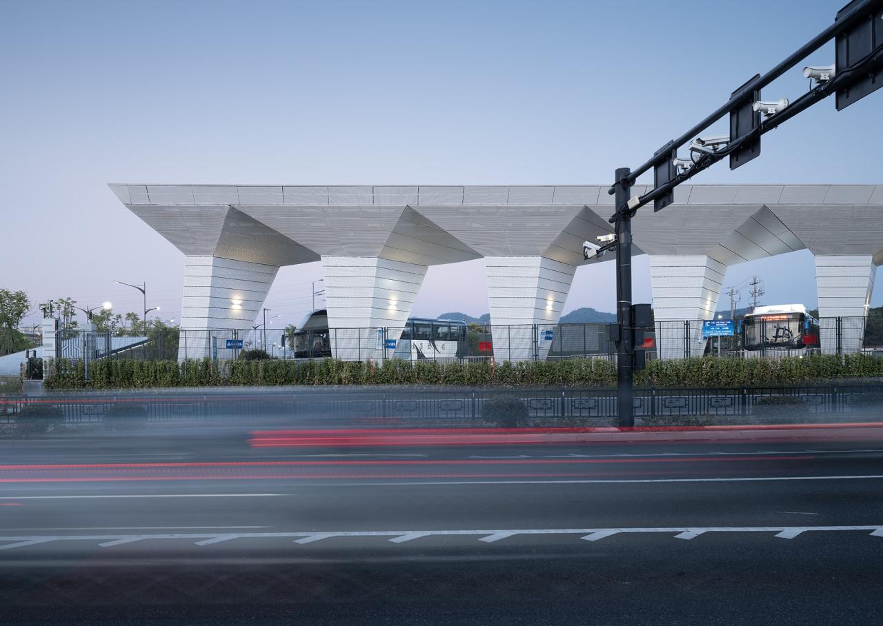 BIM建筑|自然的过客：杭州汽车西站公交枢纽站 / 浙江大学建筑设计研究院