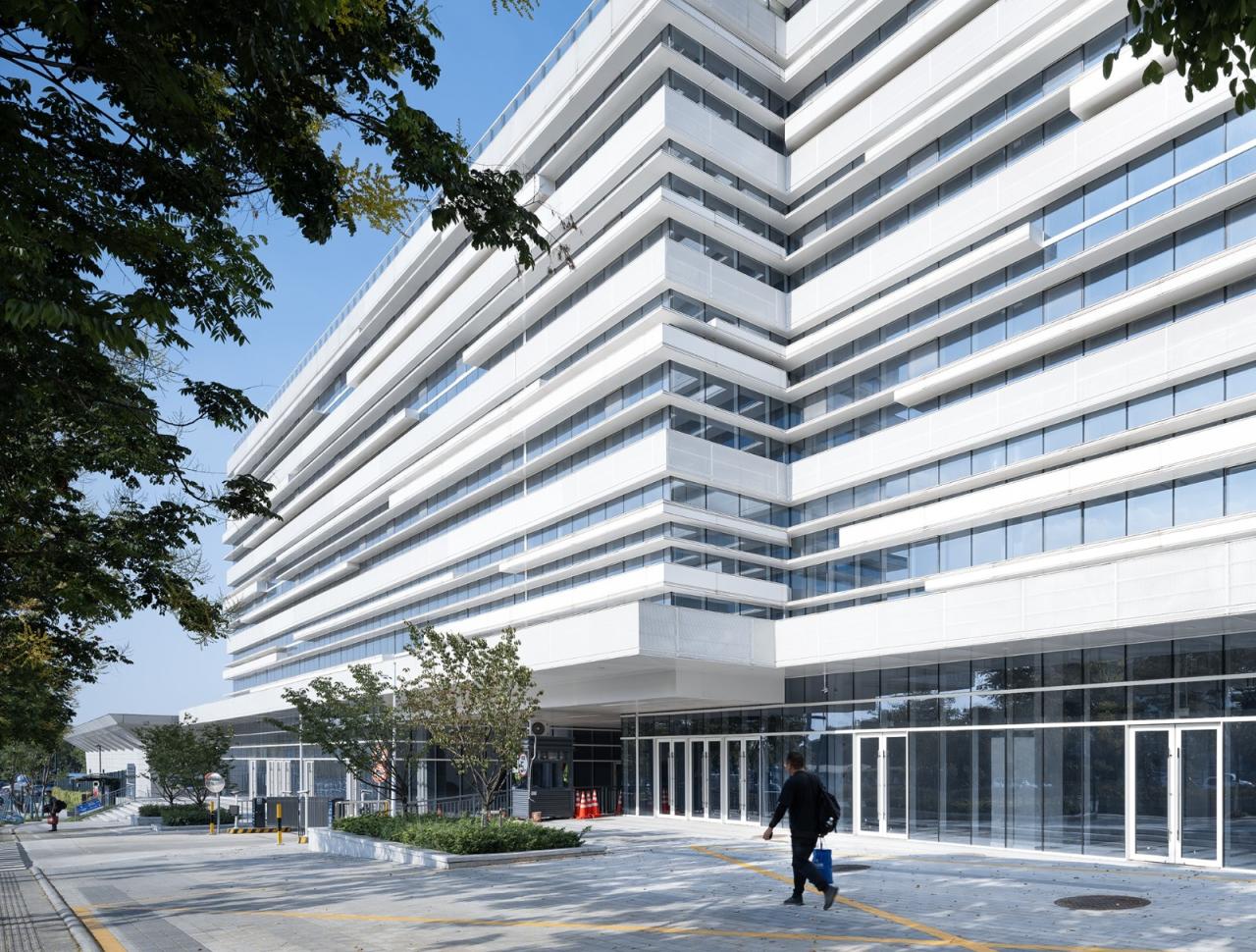 BIM建筑|自然的过客：杭州汽车西站公交枢纽站 / 浙江大学建筑设计研究院