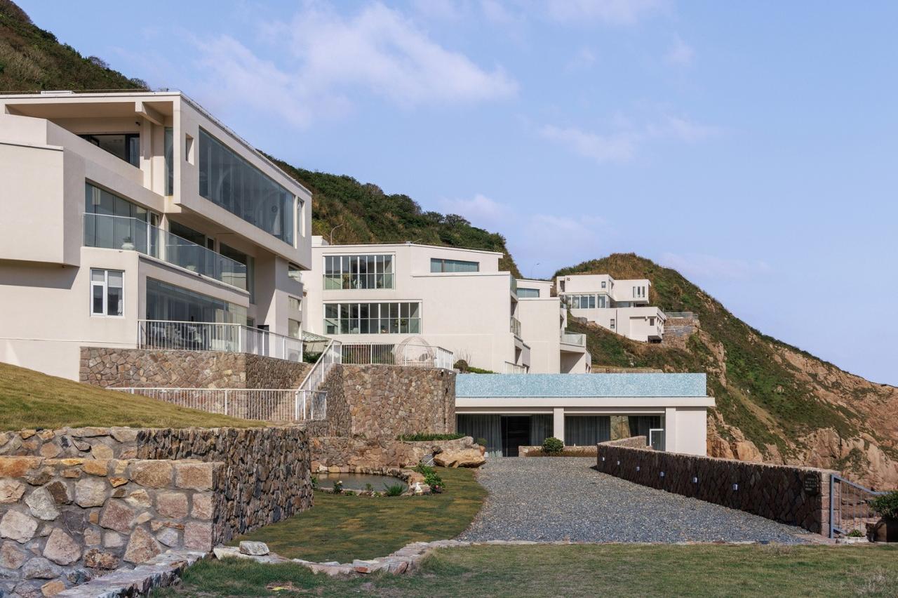 BIM建筑|嵊泗夕会悬崖酒店 / 亦风建筑