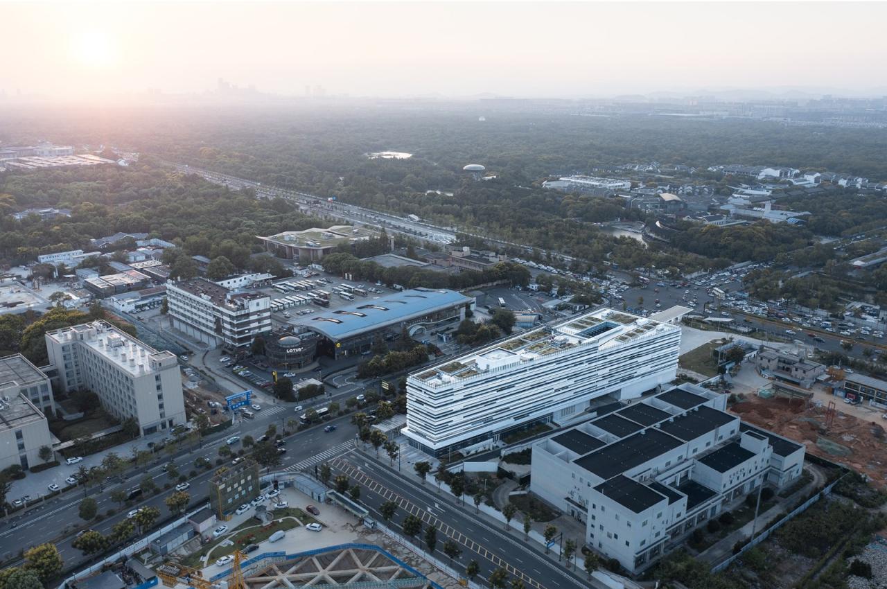 BIM建筑|自然的过客：杭州汽车西站公交枢纽站 / 浙江大学建筑设计研究院