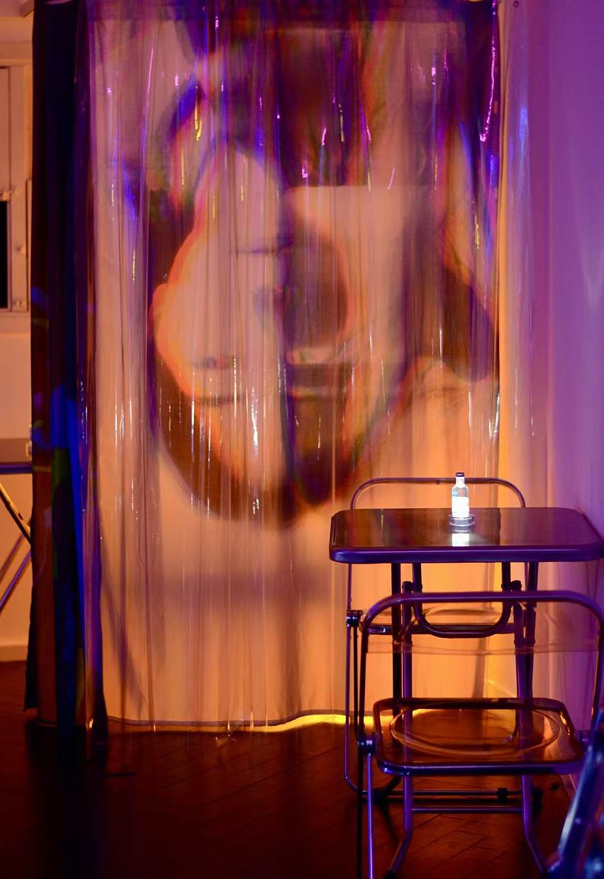 BIM建筑|On Top蒸汽波酒吧与买手店：融合艺术与空间 / 米黑建筑