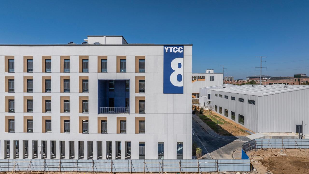 BIM建筑|烟台城市科技职业学院二期 / 超城建筑