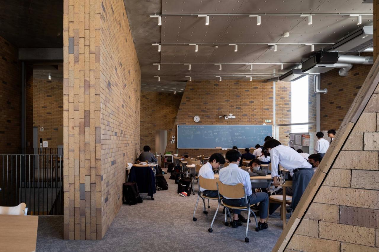 BIM建筑|湘南工科大学附属高中图书馆 / kousou + Fukei Co.