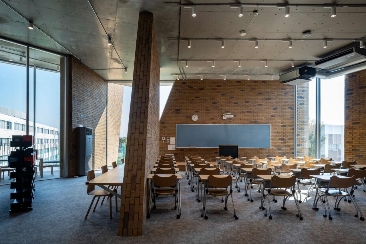 BIM建筑|湘南工科大学附属高中图书馆 / kousou + Fukei Co.