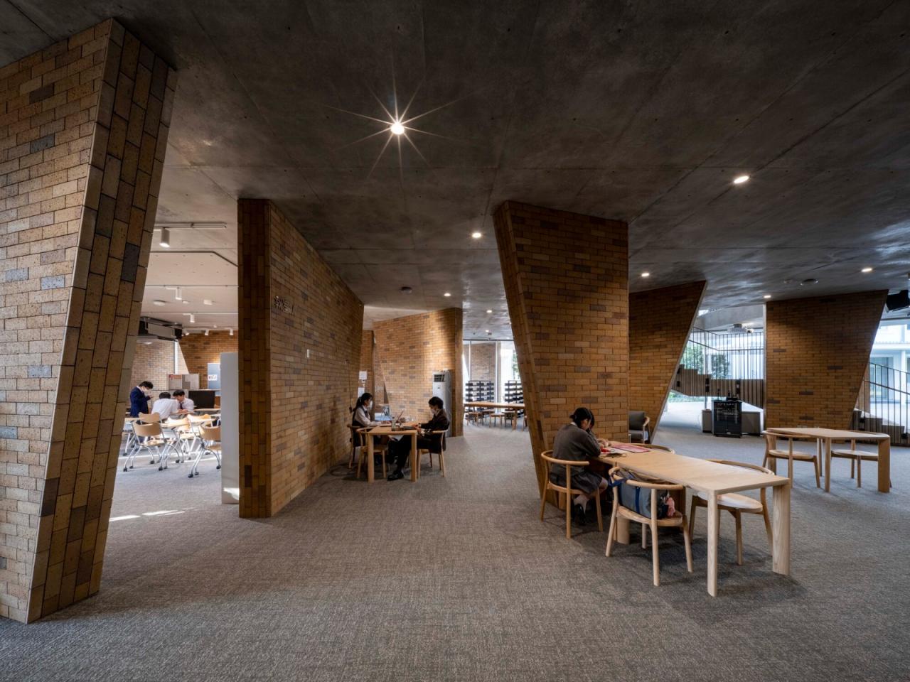 BIM建筑|湘南工科大学附属高中图书馆 / kousou + Fukei Co.