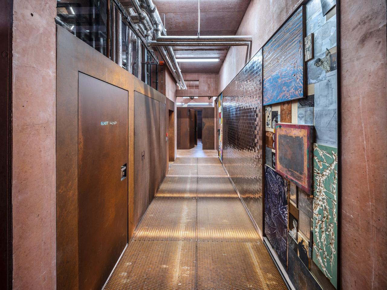 BIM建筑|帕尔杜比采 GAMPA、Sféra 建筑群与自动化工厂公共空间 / Šépka architekti