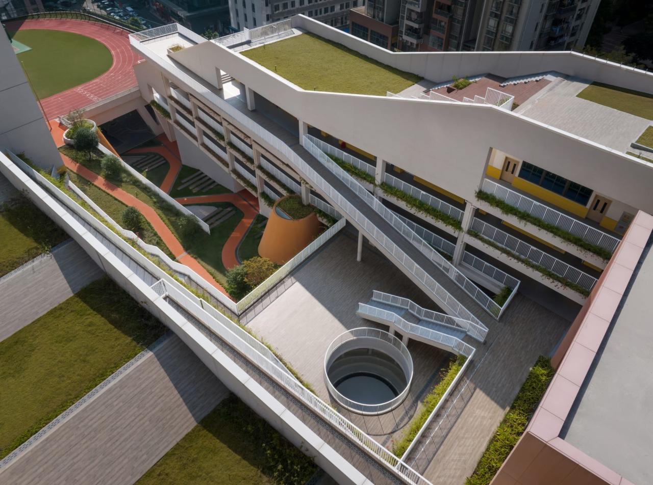 BIM建筑|深圳市龙华区清泉外国语学校初中部 / 一境建筑设计