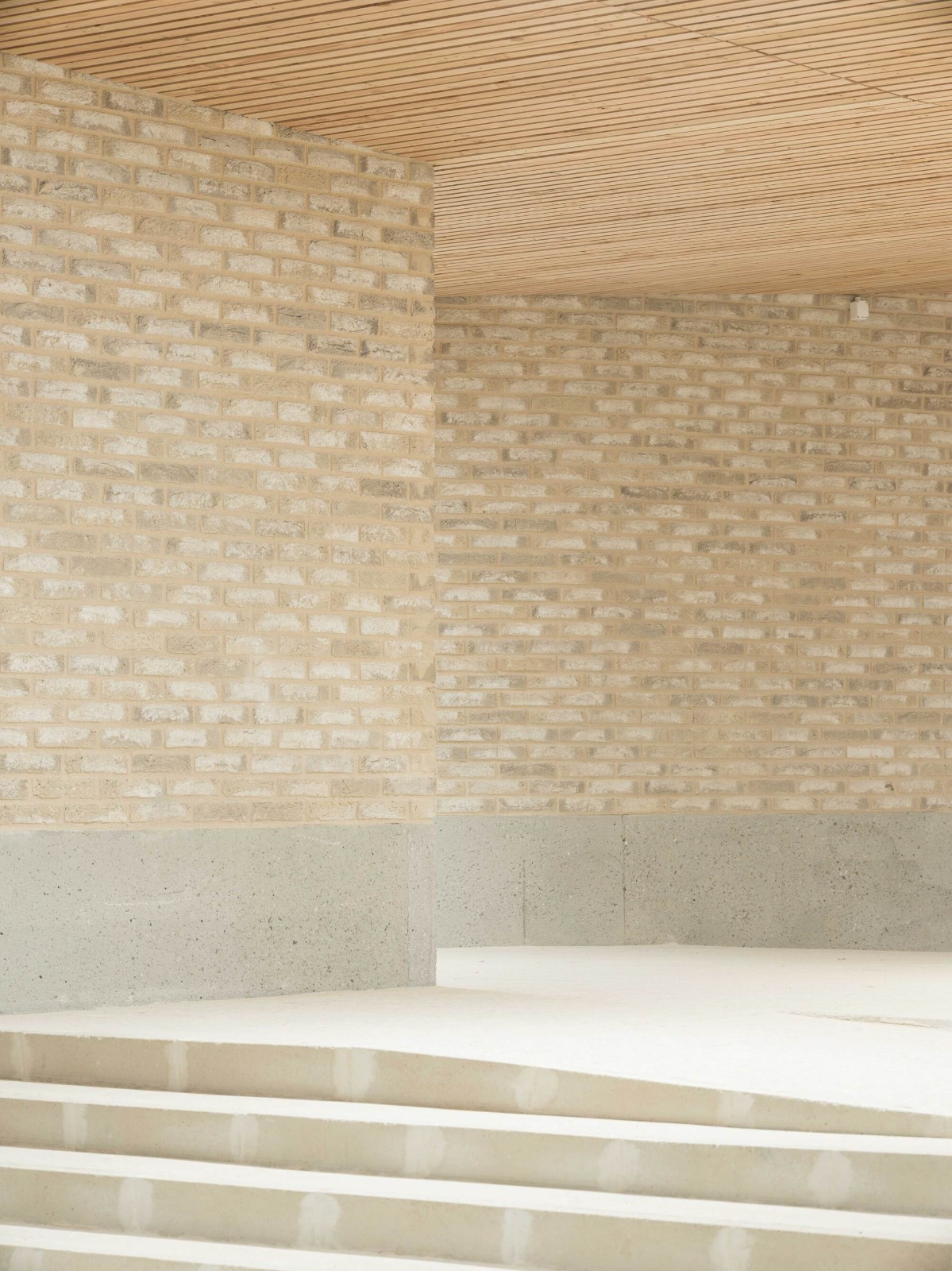 BIM建筑|B09 建筑岛 / urbanmakers + Selva & Maugin Architectes