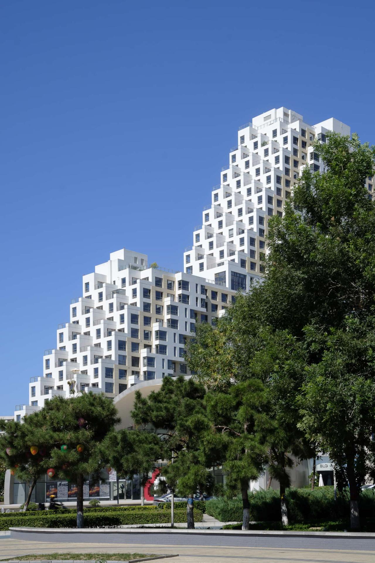 BIM建筑|秦皇岛海碧台二期全线建成 / 萨夫迪建筑事务所