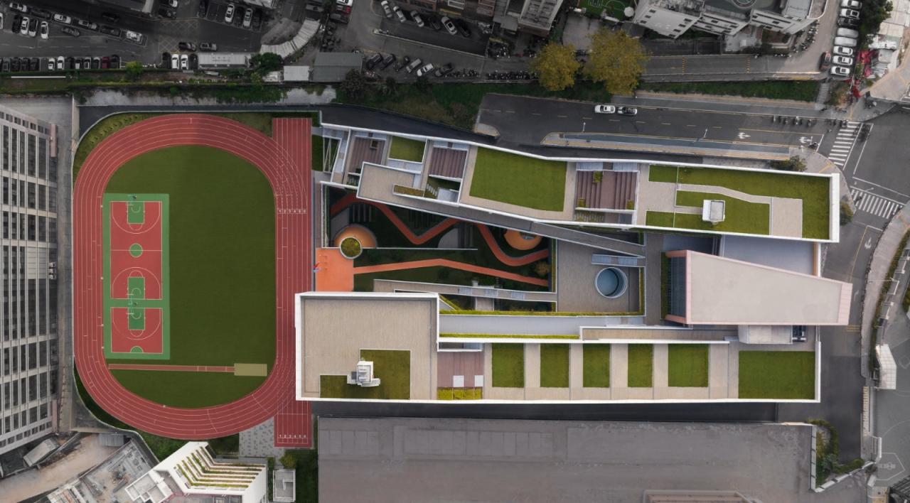 BIM建筑|深圳市龙华区清泉外国语学校初中部 / 一境建筑设计