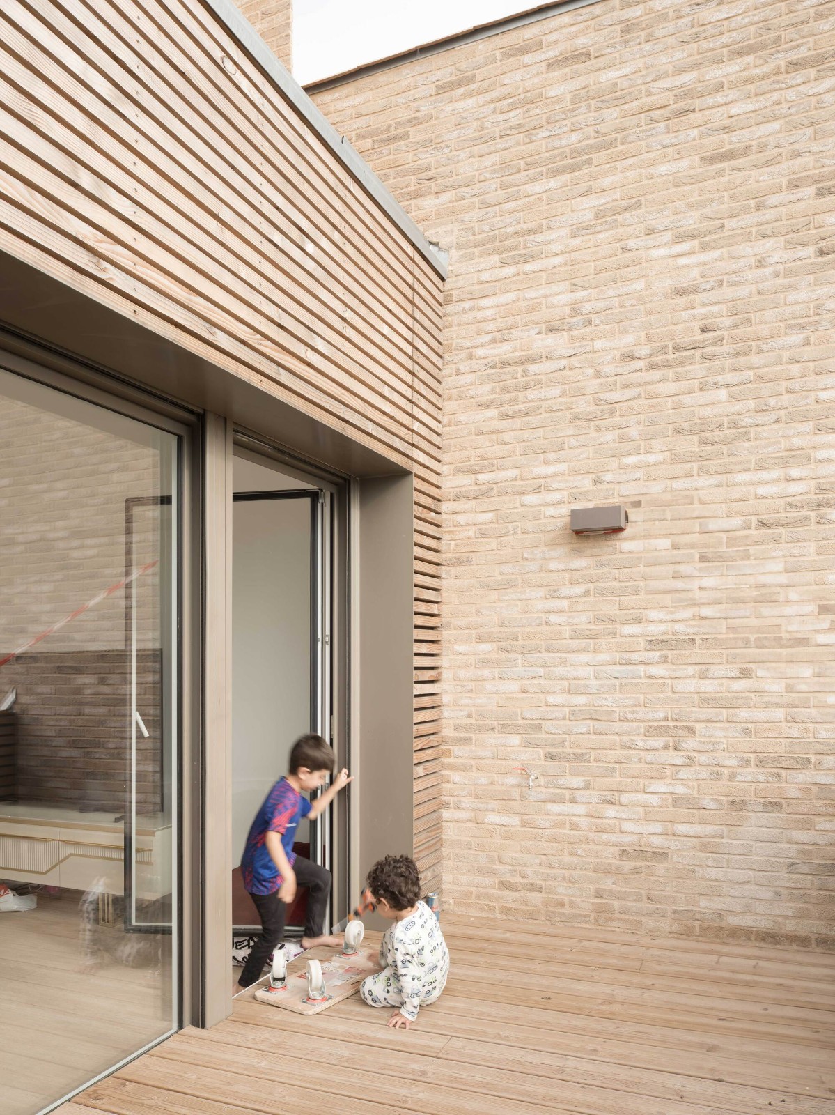 BIM建筑|B09 建筑岛 / urbanmakers + Selva & Maugin Architectes