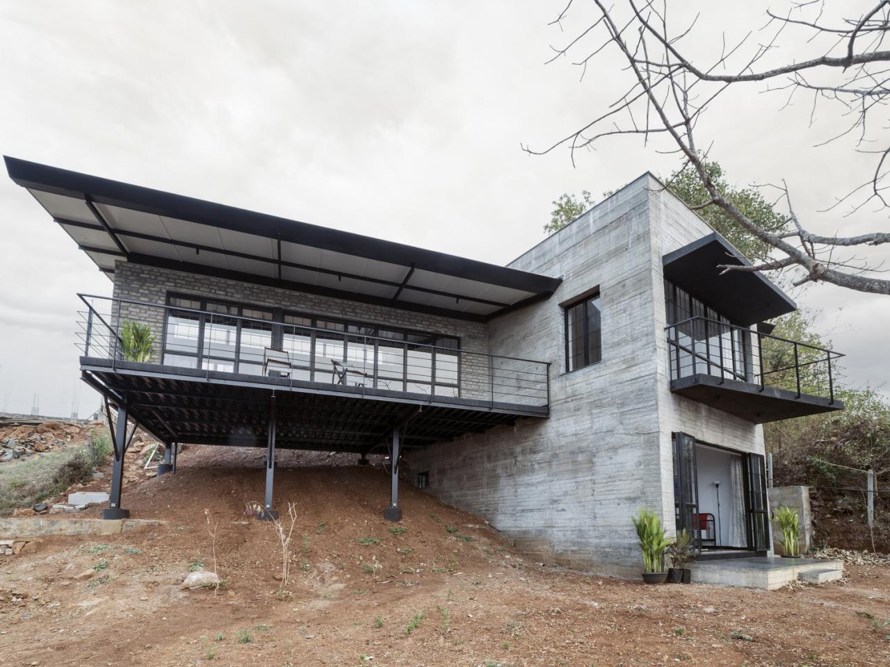 BIM建筑|斜屋 / Red Brick Studio