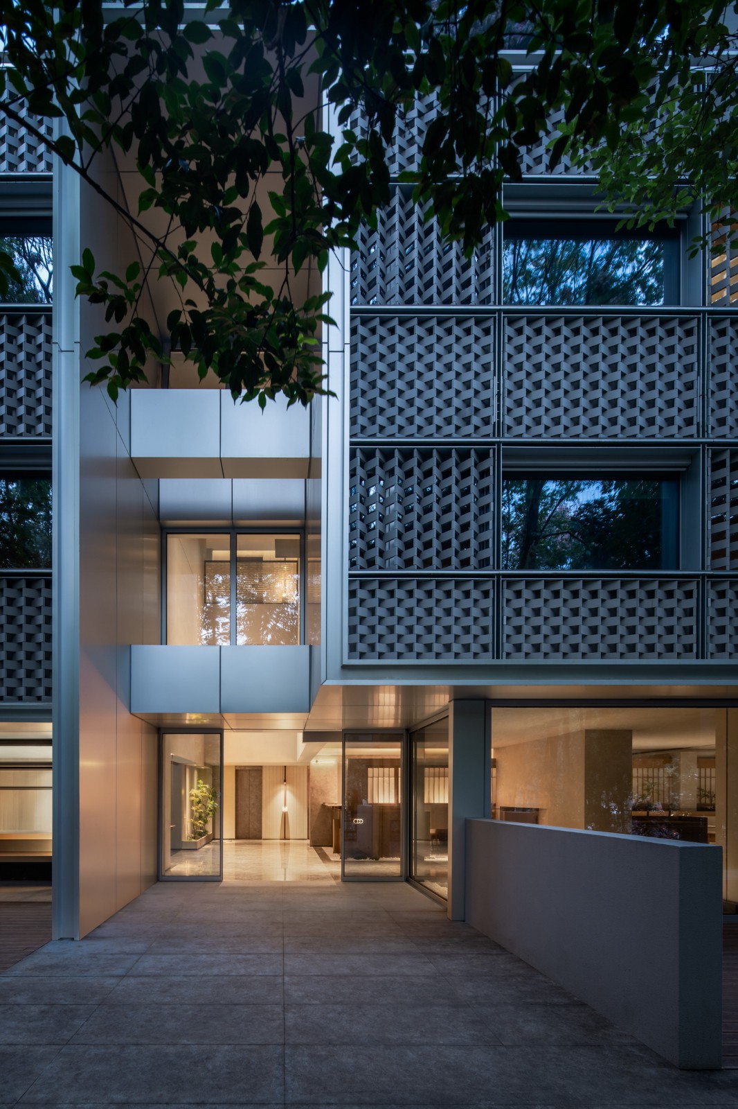 BIM建筑|南京鼓楼锦上 OCC 餐厅 / BUZZ 建筑事务所